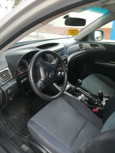 Subaru Impreza Impreza 2.0