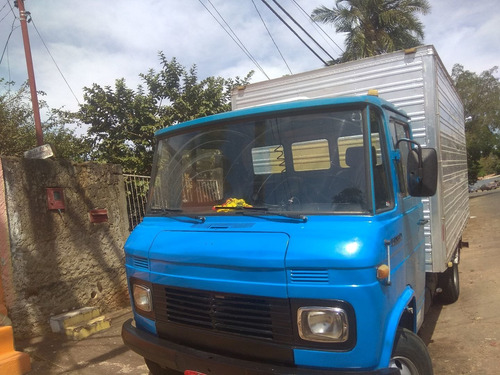 Imagem 9 de 10 de Mercedes Bens 608d