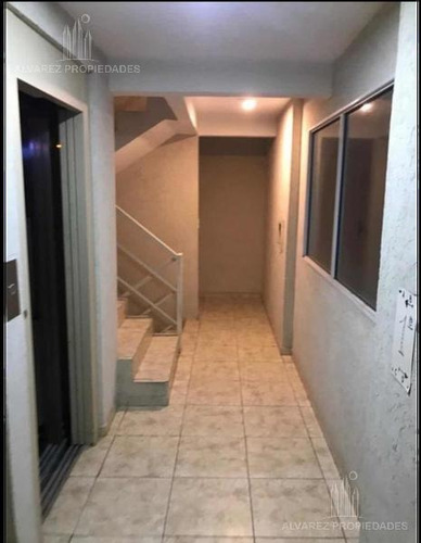 Imagen 3 de 9 de Departamento Monoambiente Venta Morón
