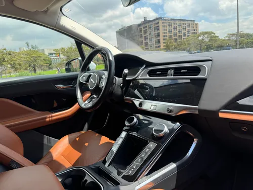 Jaguar I-PACE HSE 0