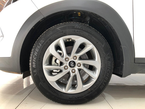 Imagem 4 de 14 de Hyundai Tucson Gls 1.6 T-gdi (aut)