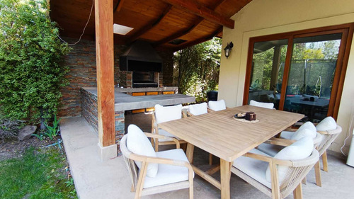 No Te La Pierdas Bajó Casa En Chicureo (63755)