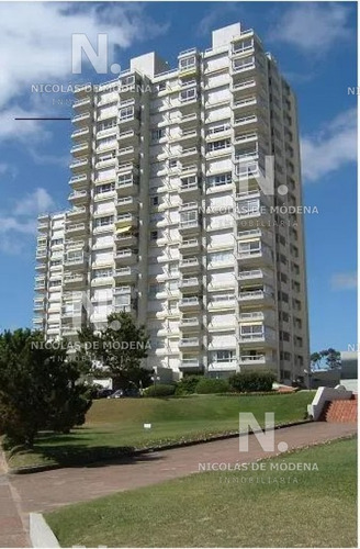 Hermoso Departamento En Venta.- Ref: 3744