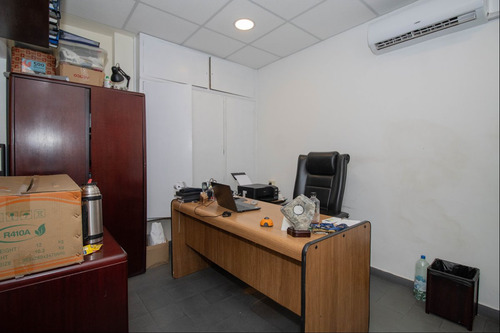 Venta Galpón En Excelente Zona Aguada