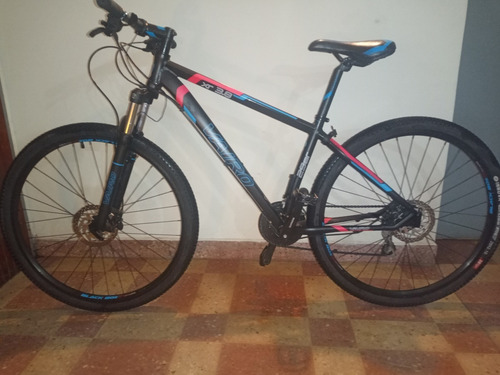 Bicicleta Mountain Vairo Xr 3.8 29 Shimano 24v Hidraulicos