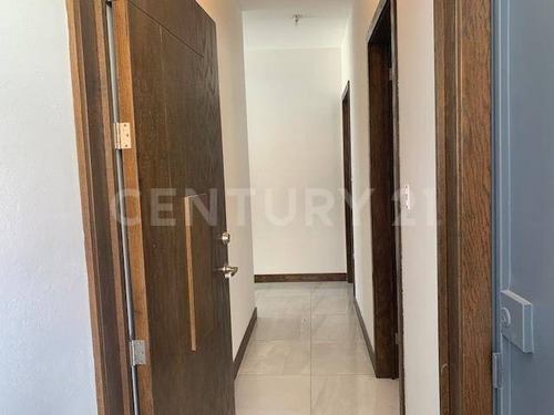 Imagen 6 de 14 de Se Vende Departamento Fracc. Bahias