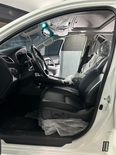 Mitsubishi Montero 2023