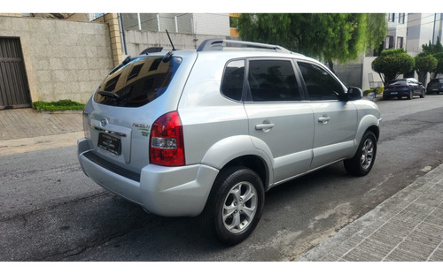 Hyundai Tucson 2.0 MPFI GLS 16V 143CV 2WD FLEX 4P AUTOMÁTICO