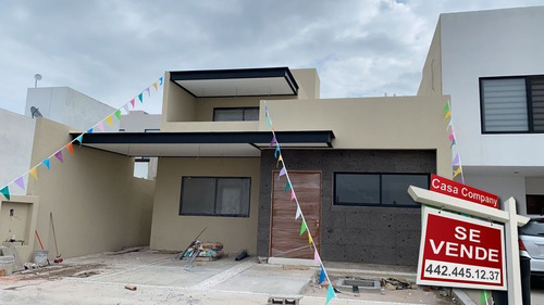 Imagen 1 de 18 de Hermosa Casa En Lomas De Juriquilla, 3 Recamaras, 2 En Pb, 3