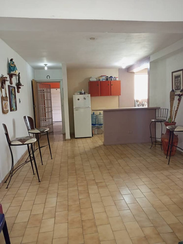 Imagen 2 de 8 de En Venta Apartamento En Res Nagua Dos, Av. Bolívar Vieja De Naguanagua.