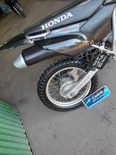 Imagen 6 de 9 de Honda Tornado Xr 250