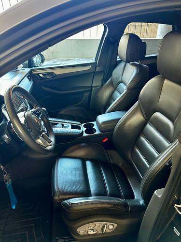 2015 Porsche Macan Turbo 3.6l V6 Awd