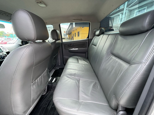 Toyota Hilux CD SR 4x2 2.7 16V/2.7 Flex Aut.
