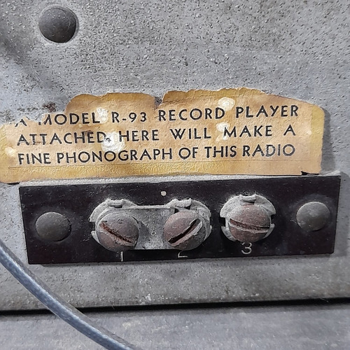 Imagem 9 de 10 de Rádio Antigo Madeira Standard Broadcast Grande, Não Funciona