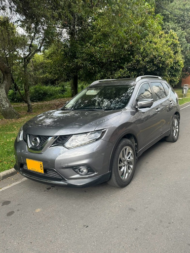 Nissan X-Trail 2.5 Exclusive