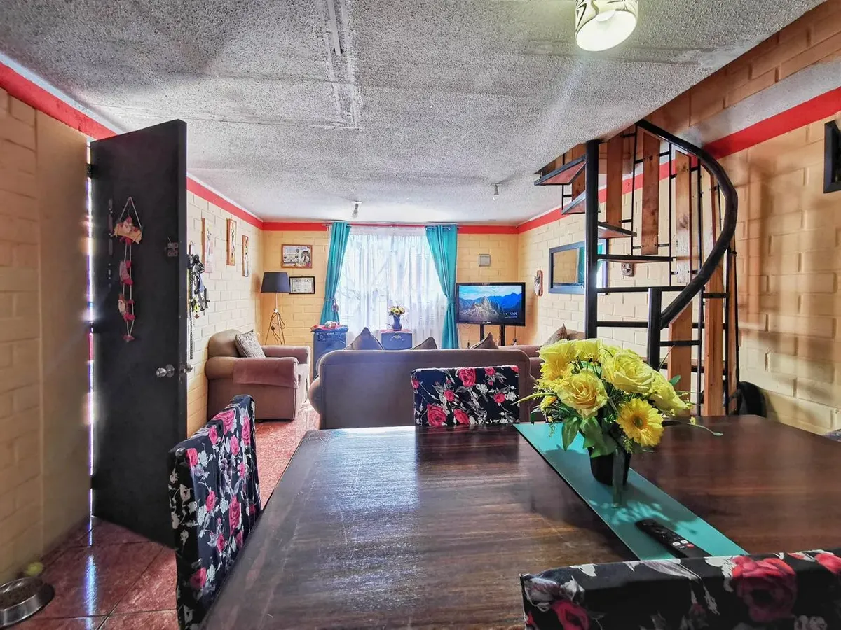 Imagen 5 de 21 de Propiedad En Venta En Quilicura 3d 1b Estac Patio