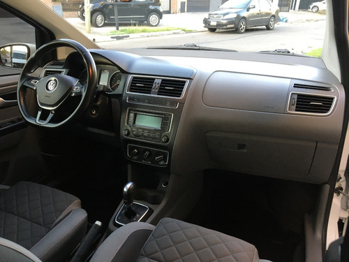 Imagen 12 de 22 de Volkswagen Suran 1.6 Highline I-motion