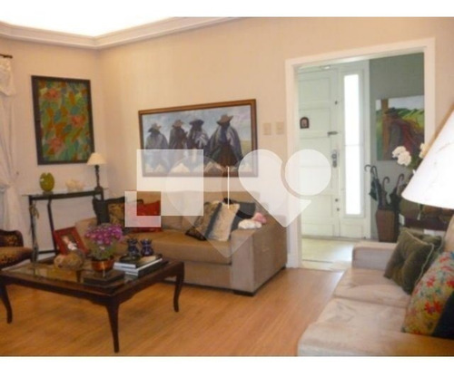 Localizado No Ponto Mais Nobre Do Moinhos, Com 3 P - 28-im412110