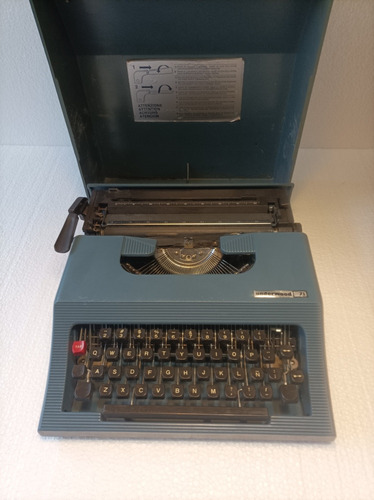 Máquina De Escribir Underwood 71