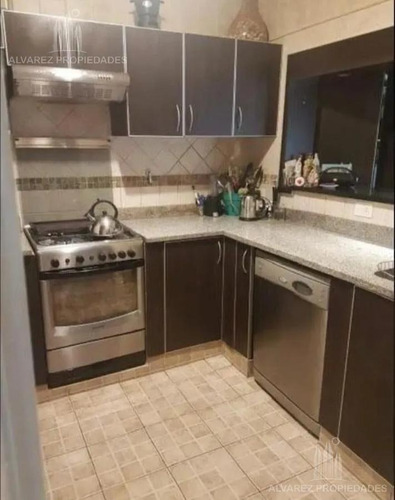 Imagen 8 de 13 de Casa 4 Ambientes Venta Castelar Sur Lote 550 M2 Apx