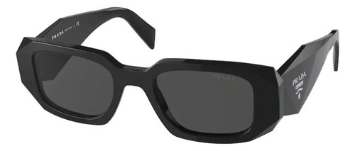 Óculos de sol Prada Symbole SPR17W 49, design Retangular, cor preto armação de acetato cor preto, lente grafite de poliamida revestimento resistente, haste preto de acetato - SPR 17WS 1AB- 5S0 49