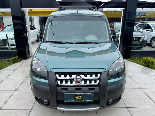 Fiat Doblo 1.8 16v Adventure Locker Flex 5p