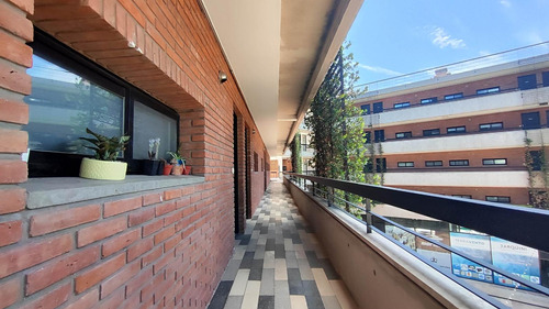 Venta Departamento Tres Ambientes Con Dos Cocheras A Estrenar