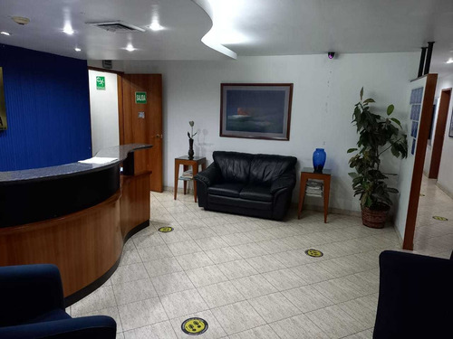 Imagen 2 de 10 de Se Alquila Oficina Espacio/escritorio Plaza Venezuela