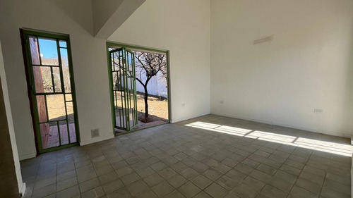 Venta Casa 2 Dormitorios.alta Gracia Apto Credito