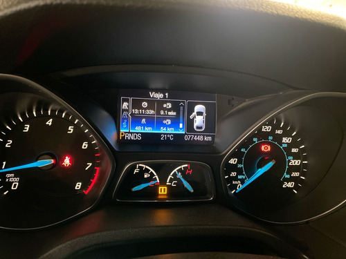 Imagen 15 de 25 de Ford Focus Titanium At 2013