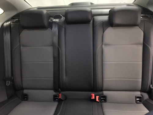 Volkswagen Virtus 1.0 200 Tsi Highline Automático