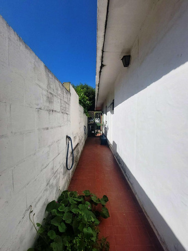Venta: Hermosa Casa De 3 Dormitorios En Villa Carlos Paz !!