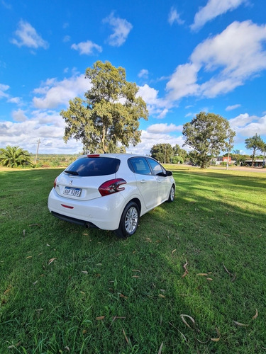 Peugeot 208 Allure 1.5 5pt