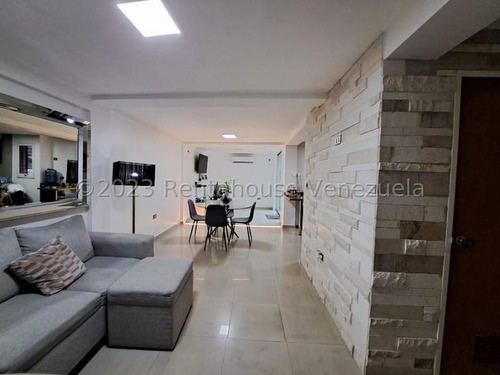 Juan Carlos González. Renta House Carabobo Vende Townhouse Res. Villa Jardín San Diego Mls #24-565 Rah/jcg.