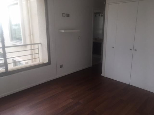 Departamento En Venta De 3 Dorm. En Concón