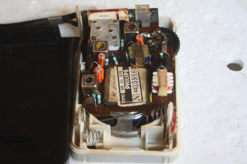 Antigo Radinho Pilha Philips Model. Al-078 Funcionando (Usado)
