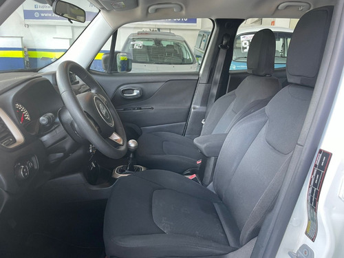 Imagem 15 de 17 de Jeep Renegade Sport 1.8 4x2 Score Baixo