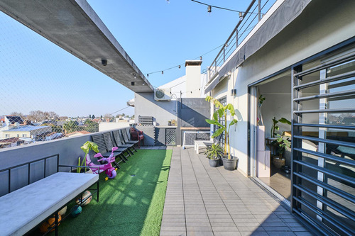 Venta Departamento 3 Ambientes Con Balcón Terraza Y Parrilla En Villa Sarmiento - Apto Crédito