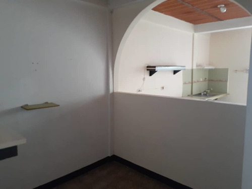 Imagen 6 de 14 de Casa Doble Propósito A Pie De Calle Barrio Sucre