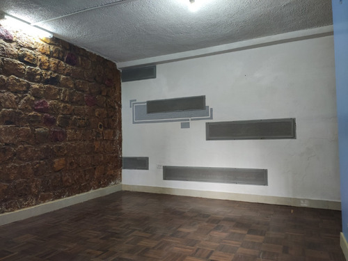 Imagen 13 de 15 de Alquiler Suite Para Estudiante O Joven Profesional, Ubicada En Sector Familiar, Cerca De Universidades, Lineas De Buses, Área De Restaurantes Y Demás Servicios.