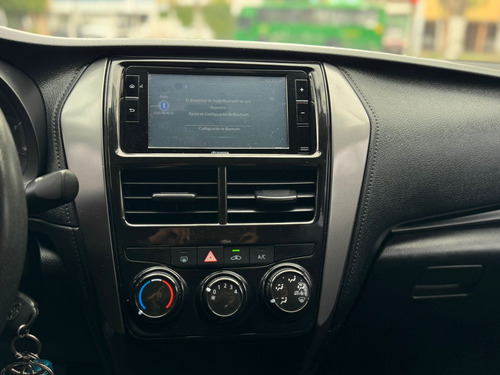 Toyota Yaris 1.5 Core At Sedan Cvt