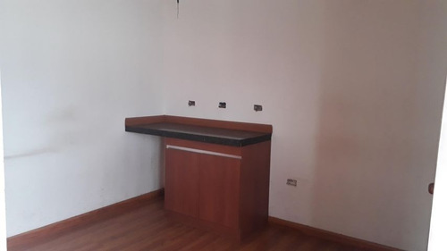 Imagen 11 de 13 de Oficina En Alquiler Los Dos Caminos 22-21628 Renta House Los Samanes