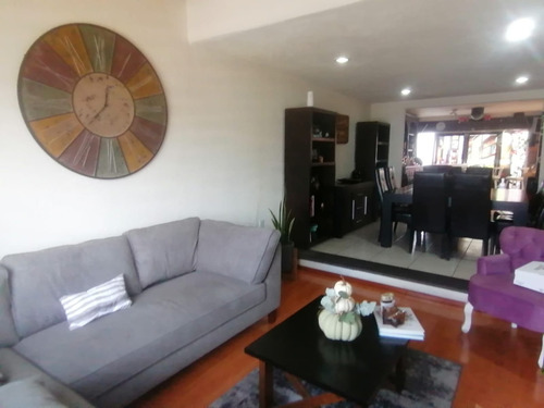 Se Vende Casa En Fraccionamiento Residencial La Moraleja .