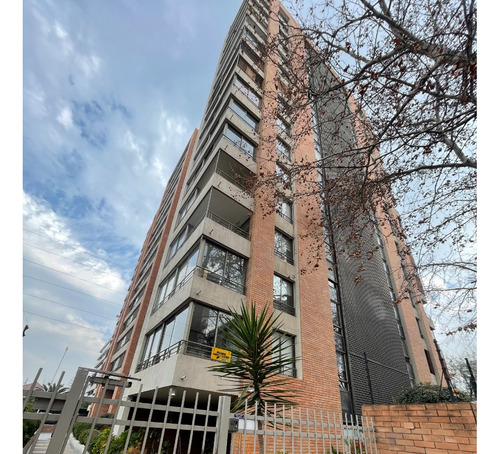 Arriendo Depto 4 Dormitorios. Metro Ñuñoa