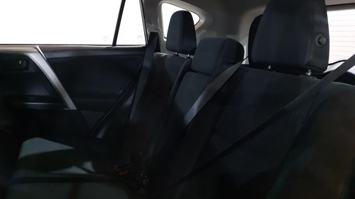 Toyota RAV4 2.5 Le At