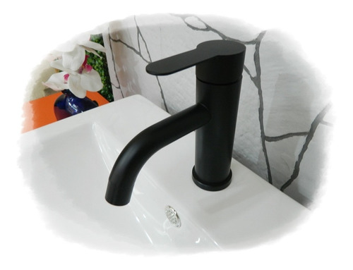 Mezcladora De Baño Arenci Cisne 18 Neg Bfsr Color Negra Y Acabado Mate