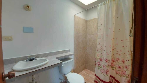 Imagen 10 de 10 de En Venta Linda Casa En Urb Privada La Pradera
