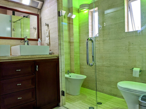 Lm Vende Townhouse En Terrazas Del Country, Guataparo, Valencia.