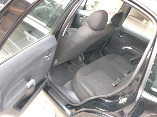 Imagem 12 de 17 de Citroën C3 Glx 1.4 2012
