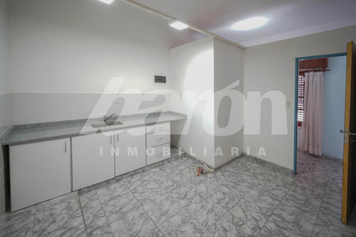 Casa En Venta En Remedios De Escalada